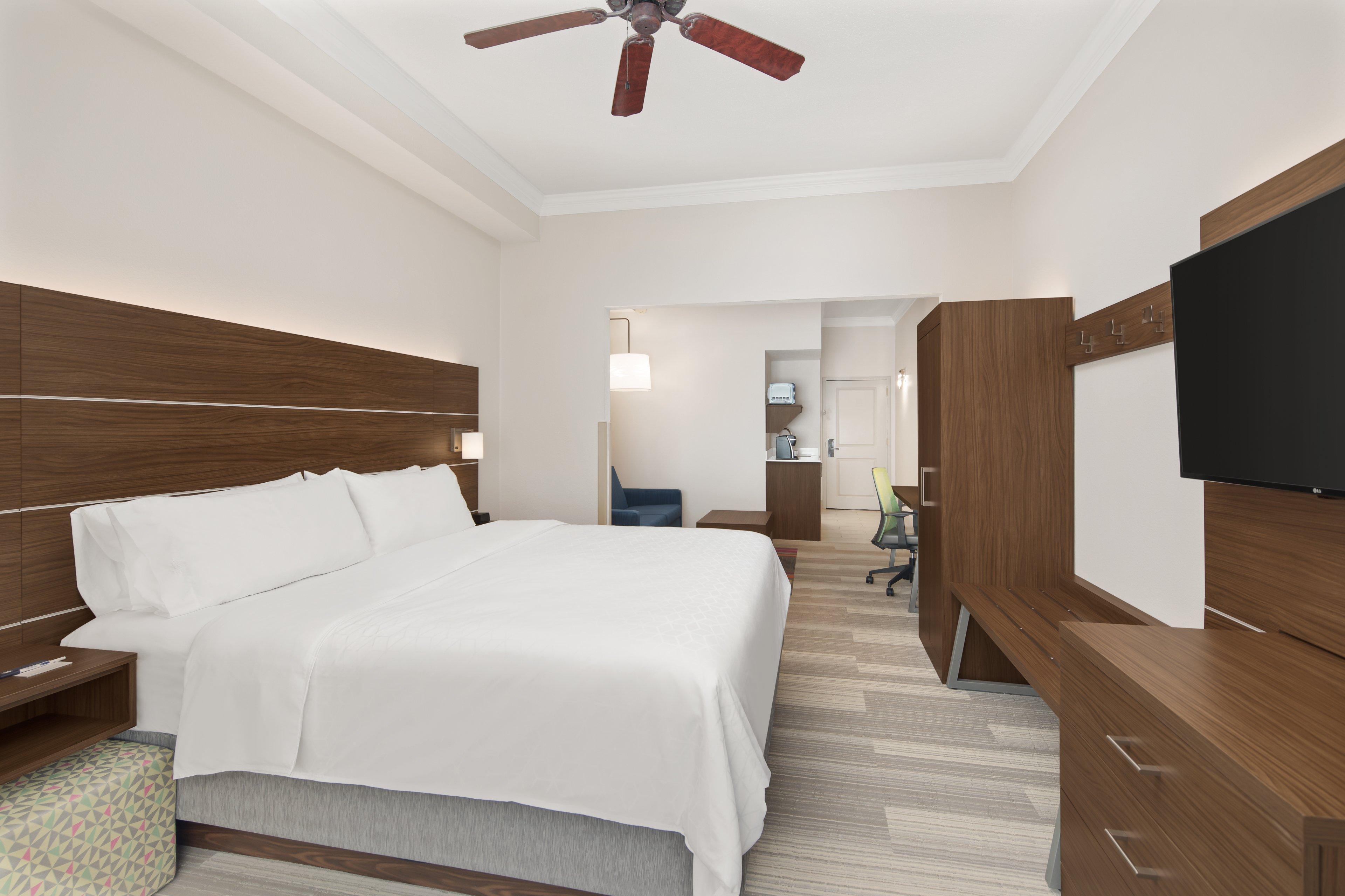 Holiday Inn Express Hotel & Suites Byron By Ihg Zewnętrze zdjęcie