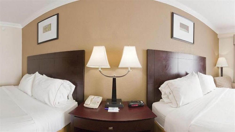 Holiday Inn Express Hotel & Suites Byron By Ihg Zewnętrze zdjęcie