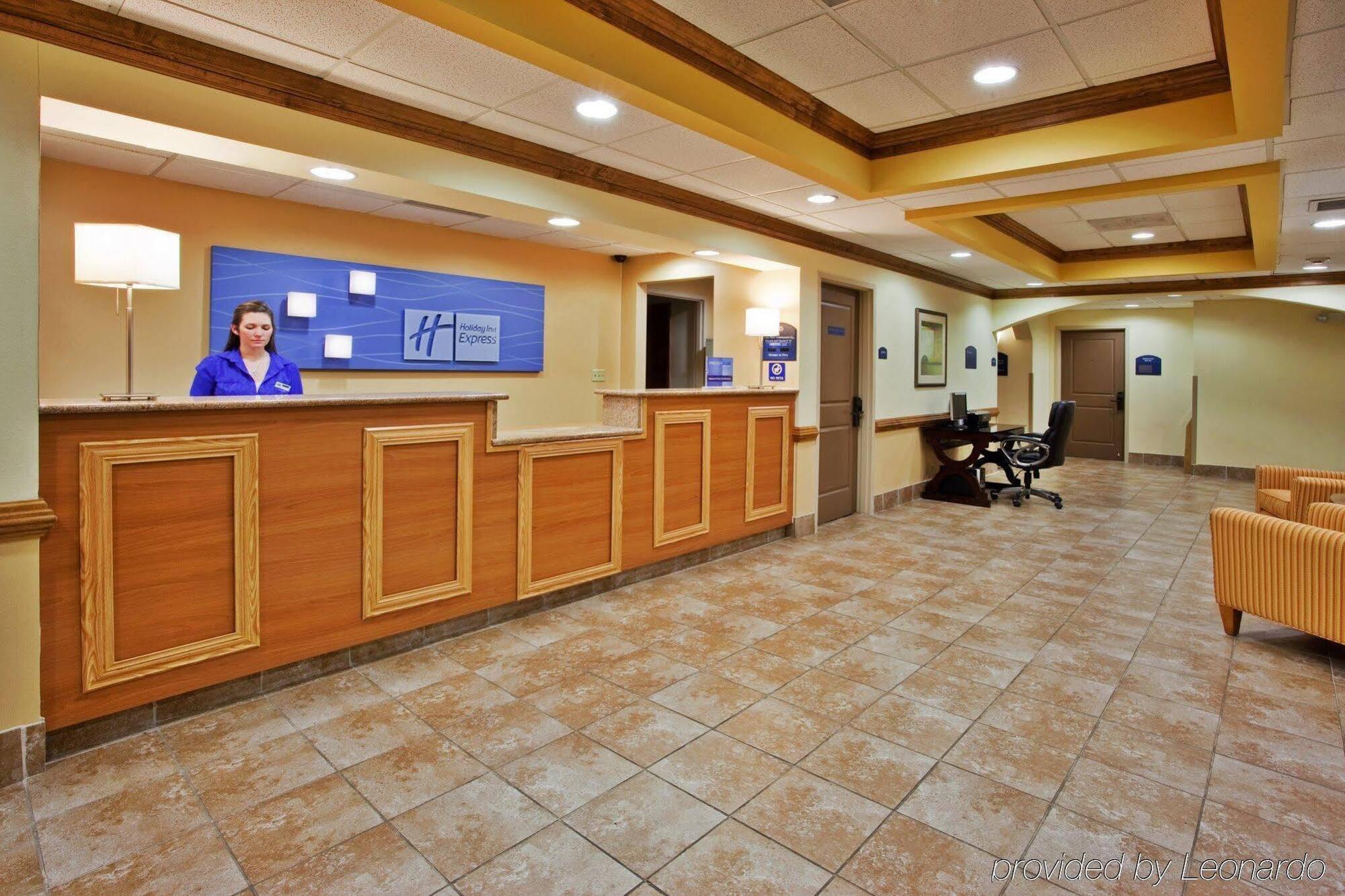 Holiday Inn Express Hotel & Suites Byron By Ihg Zewnętrze zdjęcie